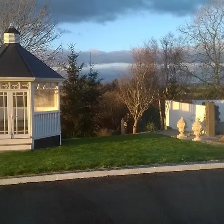 Carrabaun House Bed and breakfast